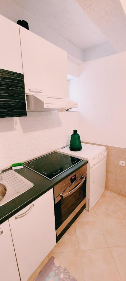 Ema Apartment SJJ Eksteriør billede